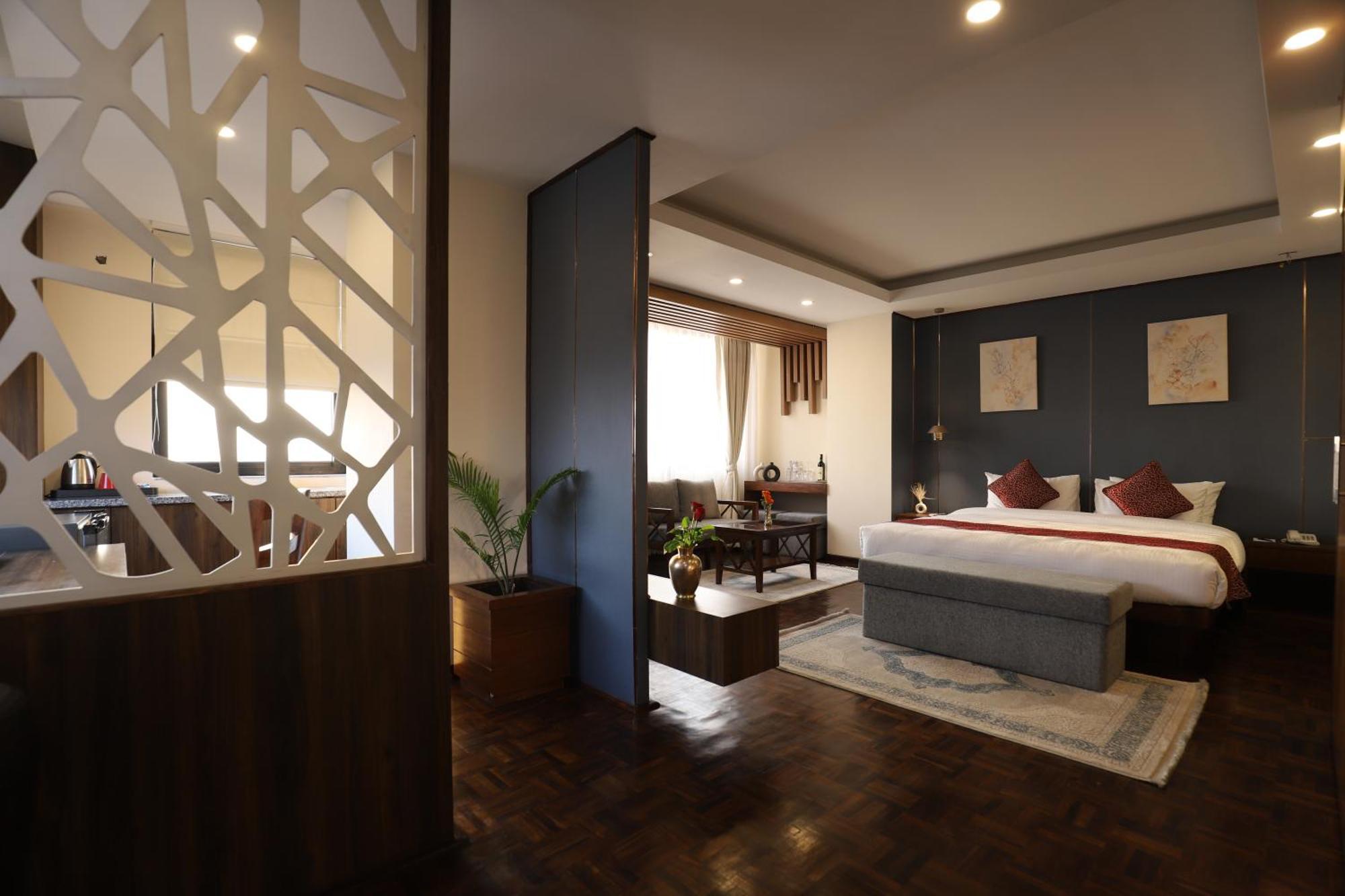 Apex Business Hotel - Airport Kathmandu Exterior foto