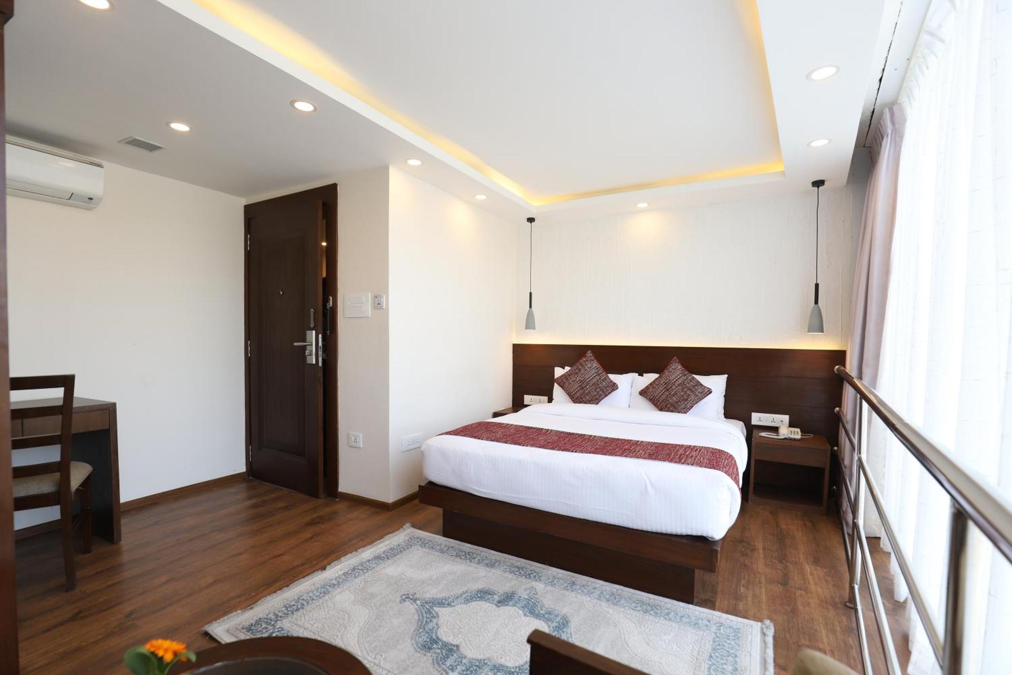Apex Business Hotel - Airport Kathmandu Exterior foto