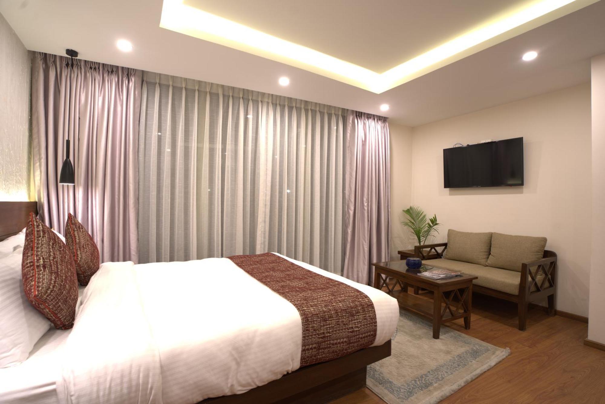 Apex Business Hotel - Airport Kathmandu Exterior foto