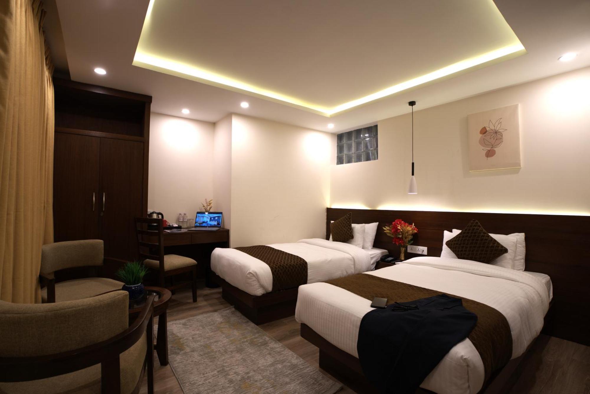Apex Business Hotel - Airport Kathmandu Exterior foto