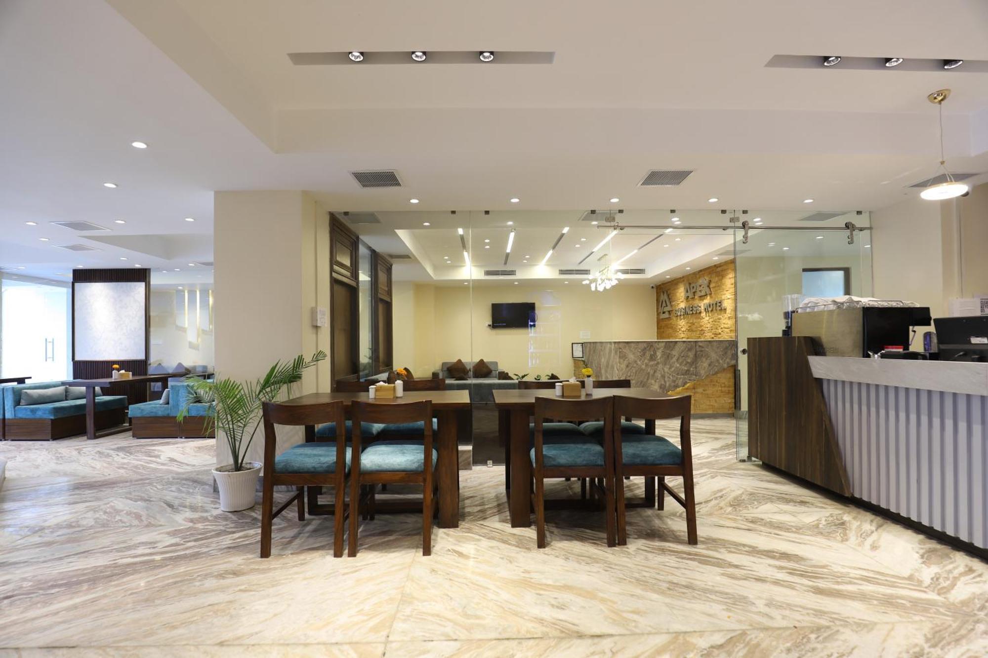 Apex Business Hotel - Airport Kathmandu Exterior foto
